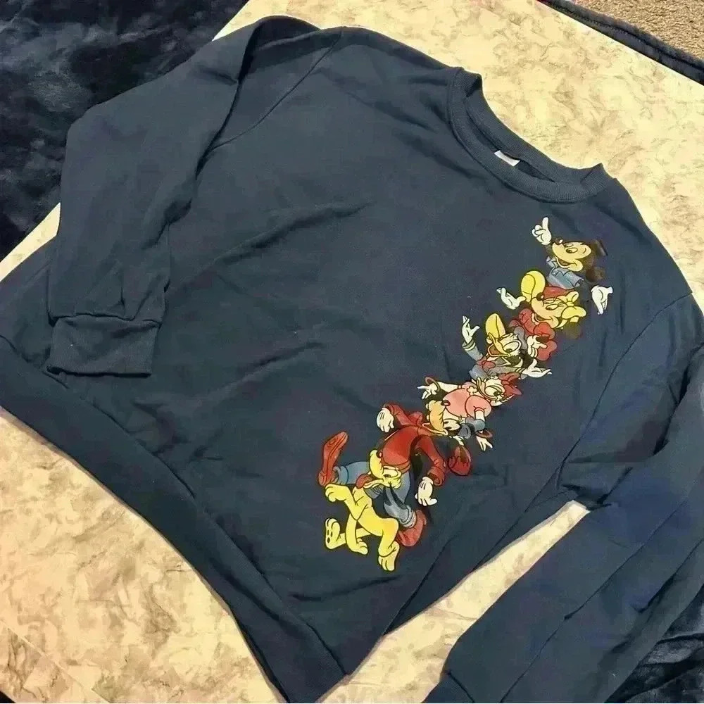 Vintage Women’s Disney Mickey and Friends Character Blue Sweatshirt Size XXL
